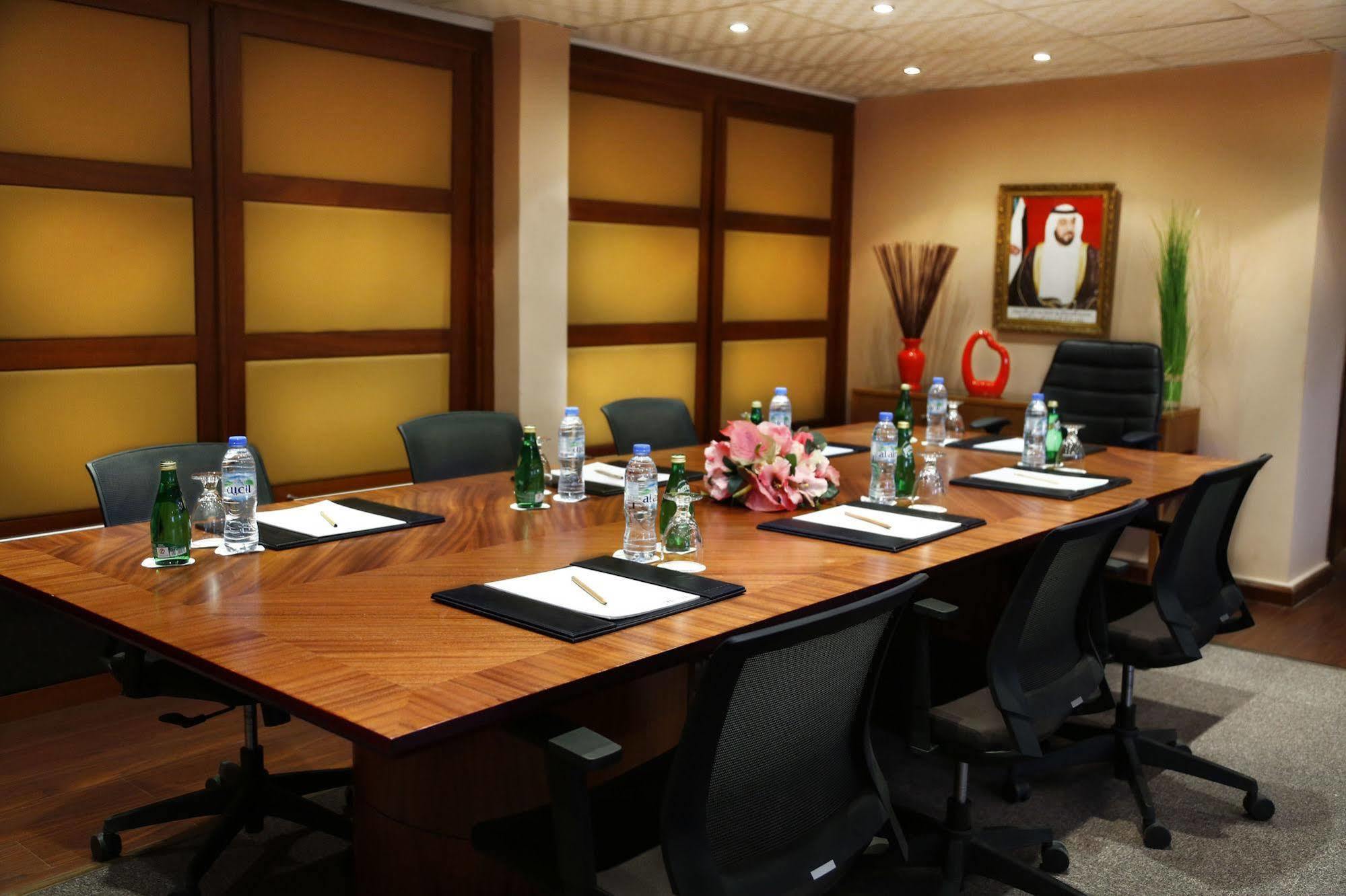 One To One Hotel & Resort Ain Al Faida Al Ain Luaran gambar